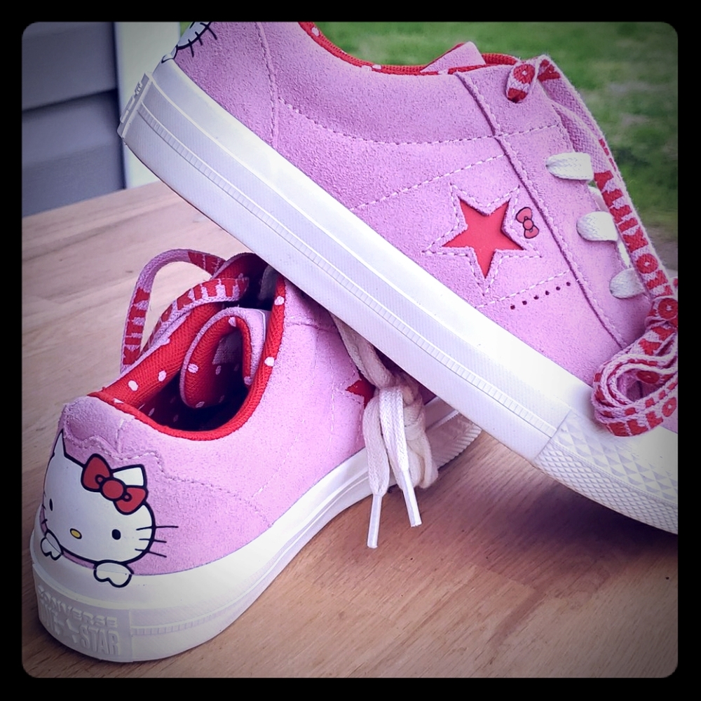 Never been worn: Hello Kitty All Star
